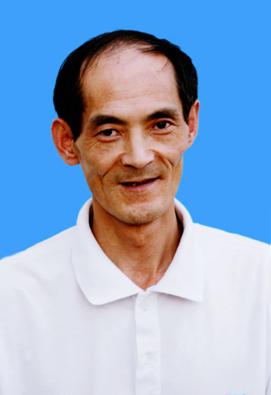魏德安 男 湖北襄樊人 副教授。1988年华中师范大学毕业（体育教育），现授体育课程：普通体育、篮球。