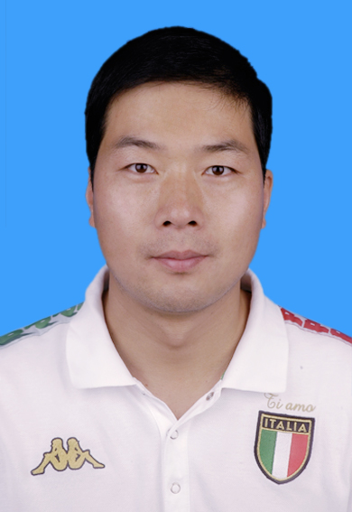 杨建仓 男 陕西西安人 副教授 2001年西安体育学院毕业（体育教育），现授体育课程：普通体育、排球。    